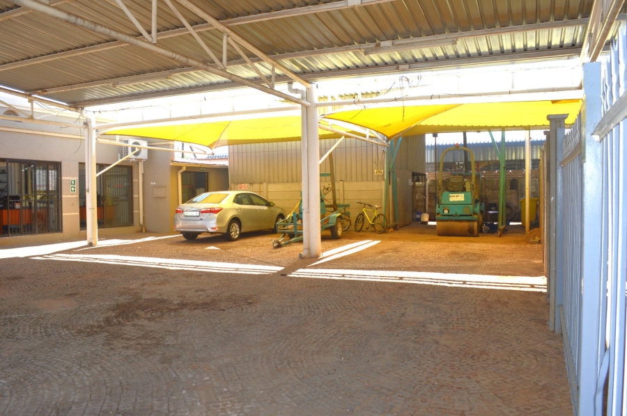 Commercial Property for Sale in Collerville North West